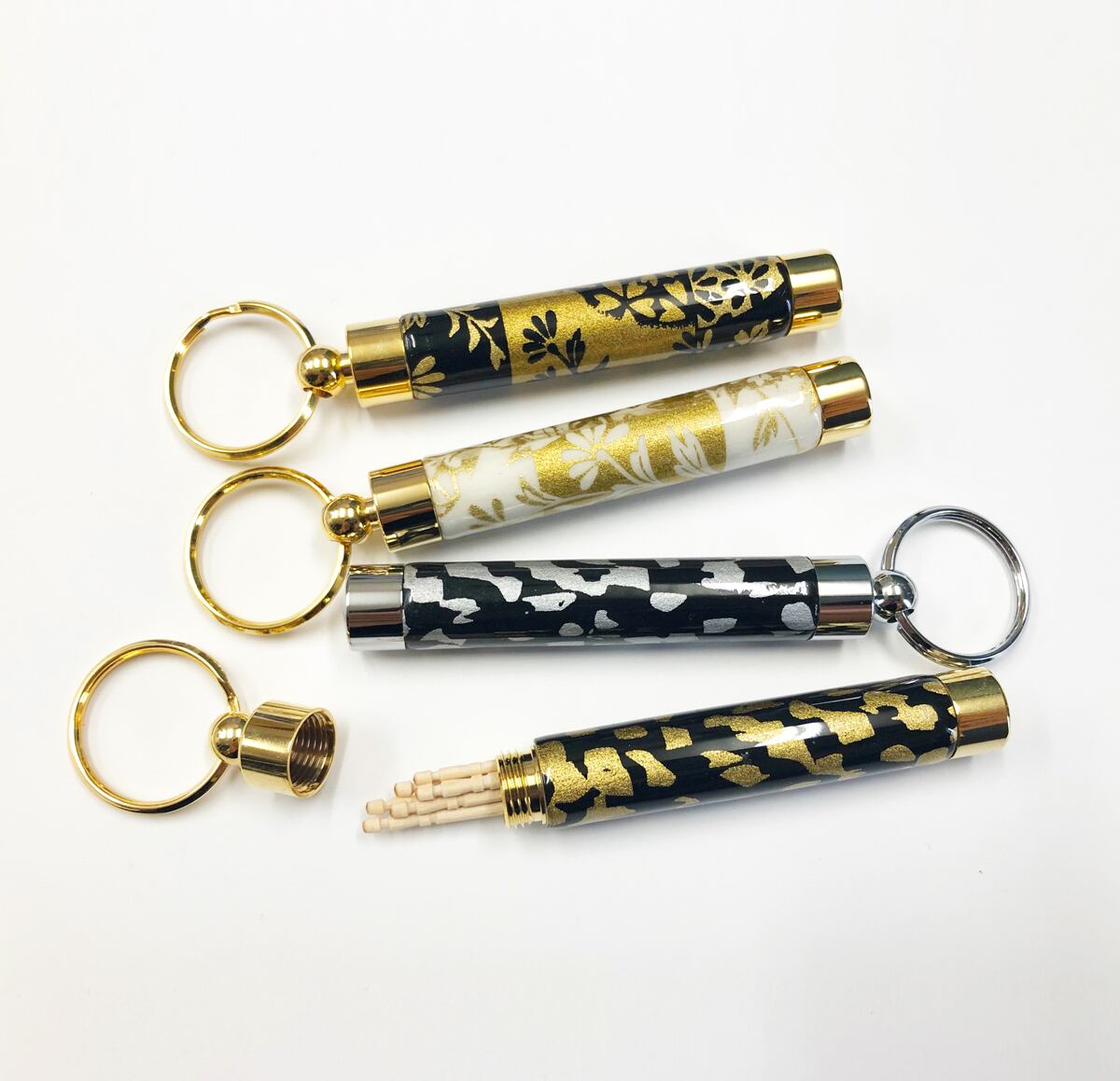 Traditional Mino Washi Yuzen Pattern Toothpick Holder/Toothpick Moonlight/Autumn Seven Herbs TM1605TM Black x Gold