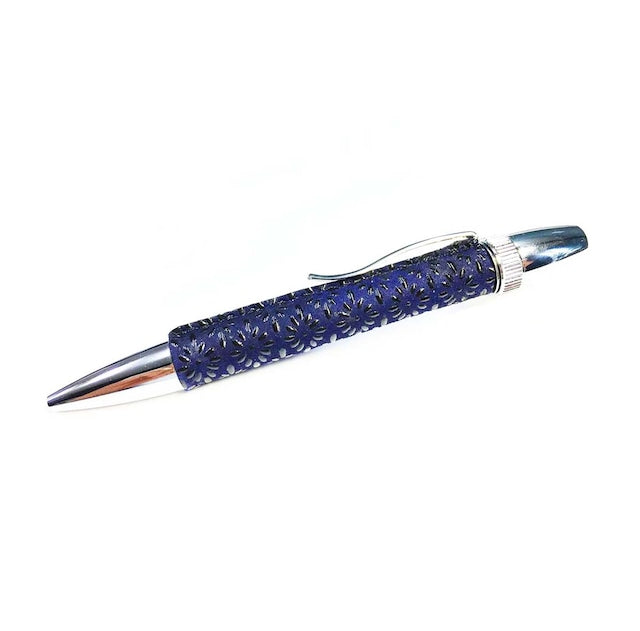 伝統工芸 鹿漆革 (しかしっぴ) 菱菊/ひしきく (紺色)PIN1611 PARKER type