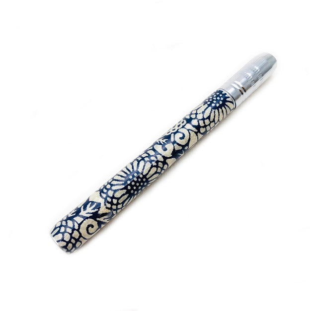 Mino Washi Yuzen Pattern Pencil Auxiliary Body/Extender Indigo Dye Peony TM1810 White x Navy Blue