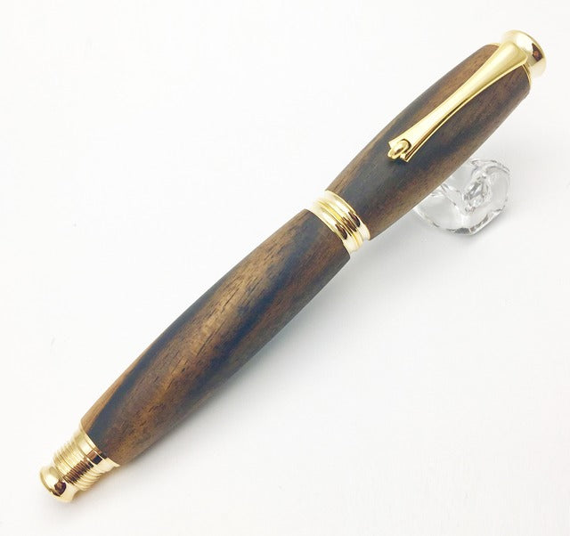 A fountain pen made from high-quality wood Kurogaki TWM18305 with converter